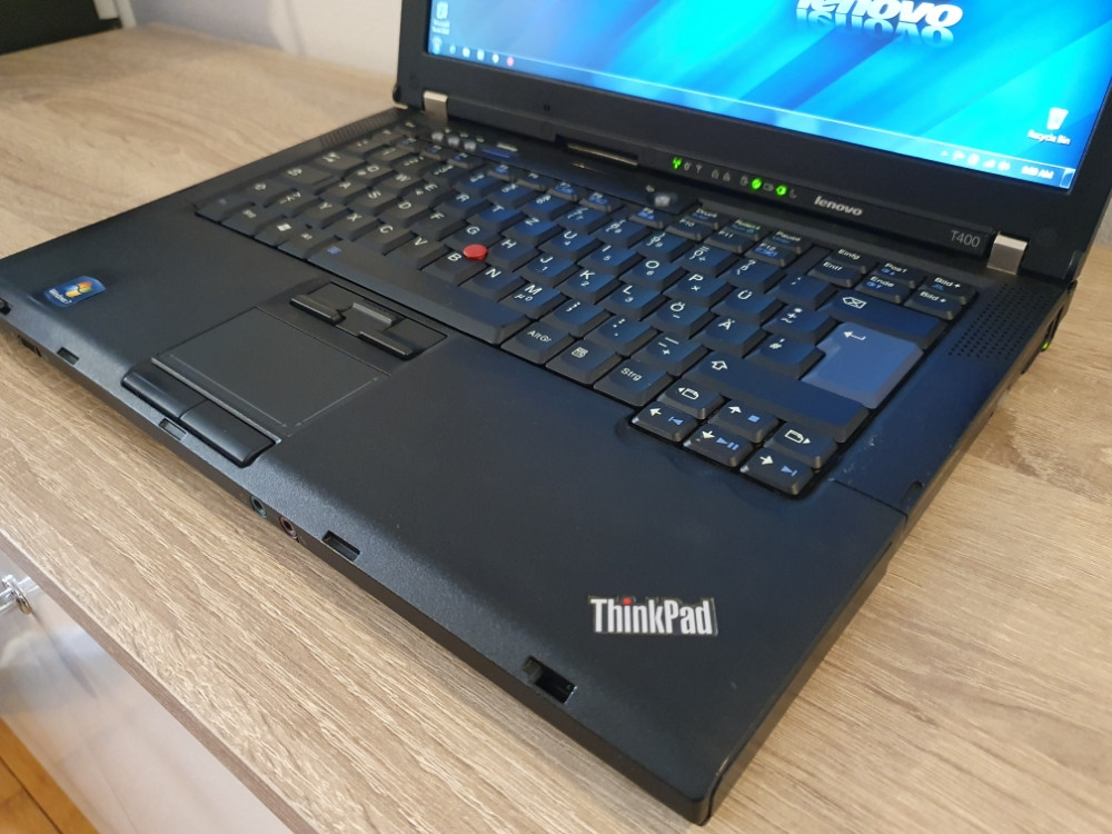 Lenovo Thinkpad T400/4GB Ram-a/250GB HDD