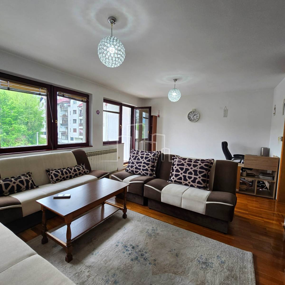 Trosoban Stan 102m2 Istočno Sarajevo Prodaja