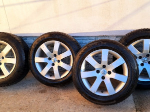 Alu felge Peugeot sa Continental gumama M+S