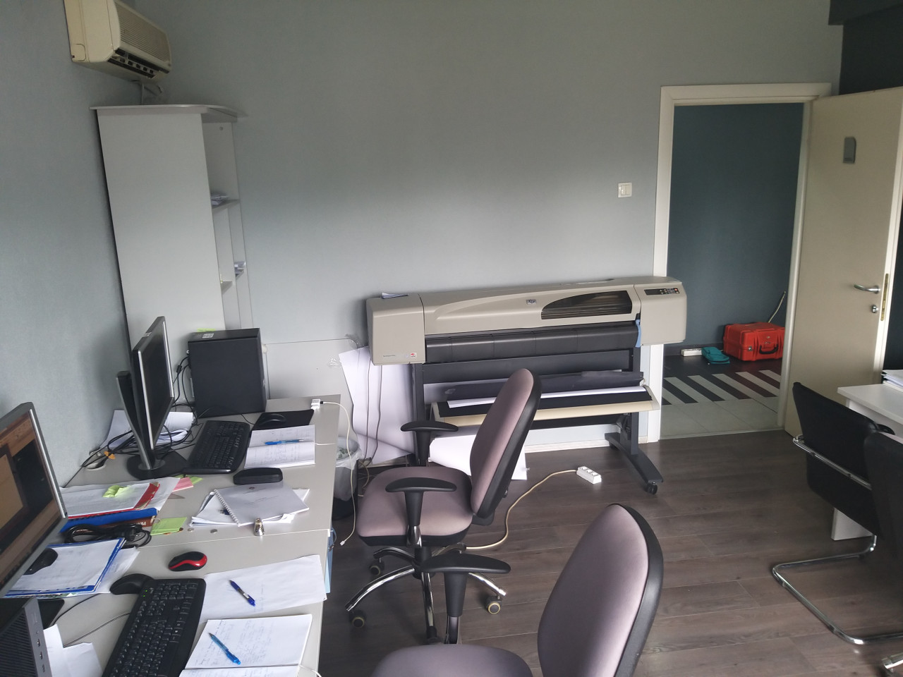 Poslovni prostor u strogom centru - 79 m² - Više