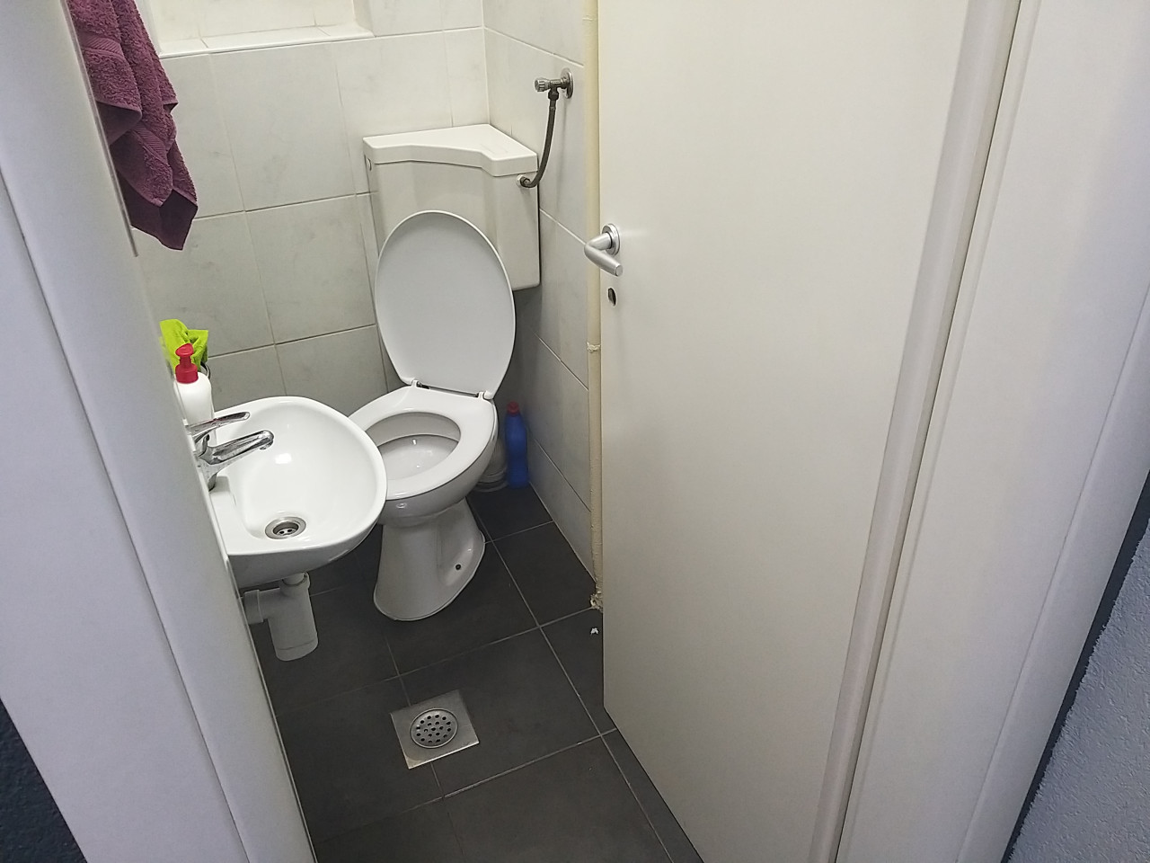 Poslovni prostor u strogom centru - 79 m2 32