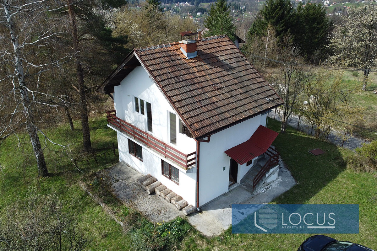 LOCUS: Kuća na parcel 4.735m2, Rakovica, Ilidža photo 4