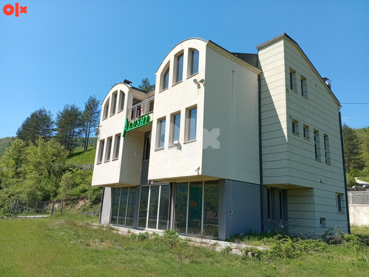 Poslovno-stanbeni prostor Kakanj / Bilješevo 267m2