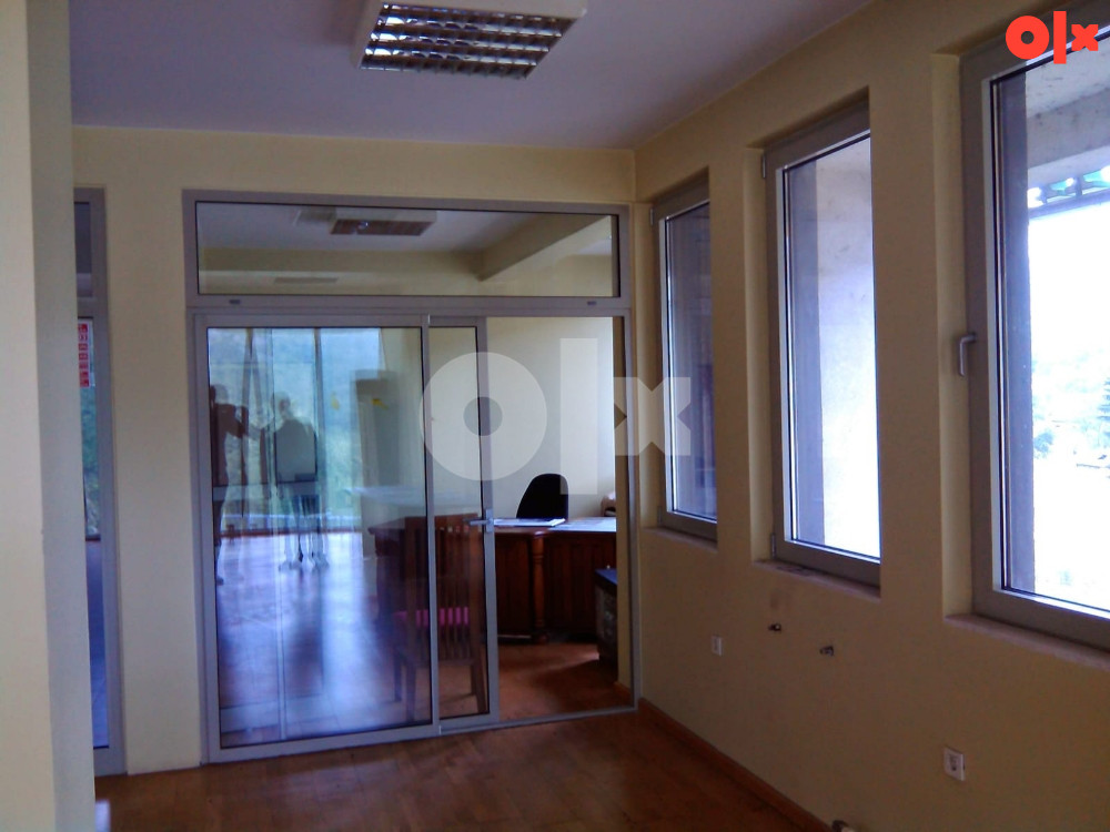 Poslovno-stanbeni prostor Kakanj / Bilješevo 267m2