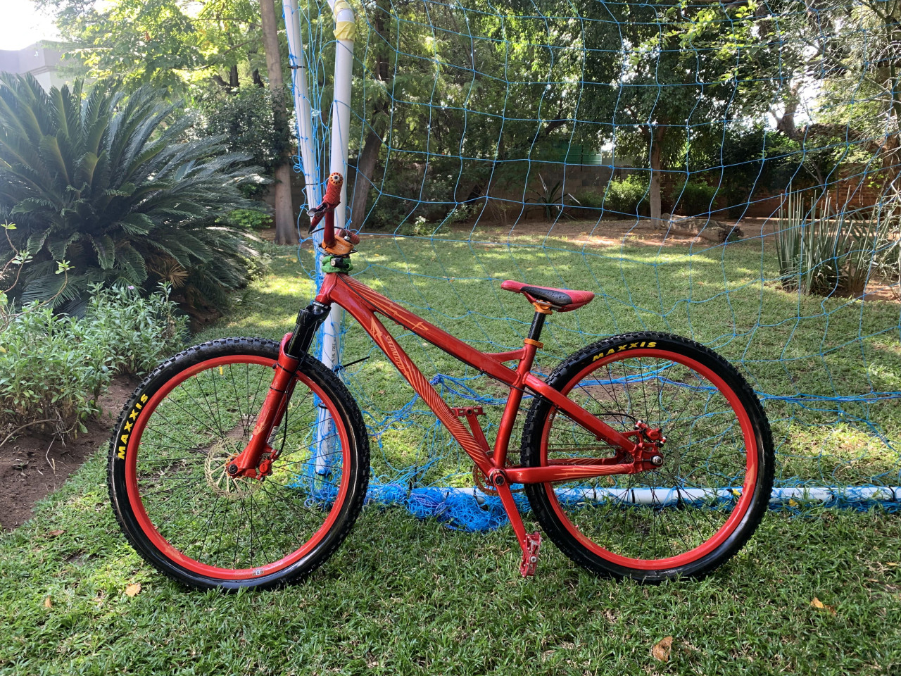 Bicycle, Specialized P3 (Dirt Jumper/Bmx/Mountainbike)