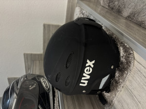 Kaciga uvex