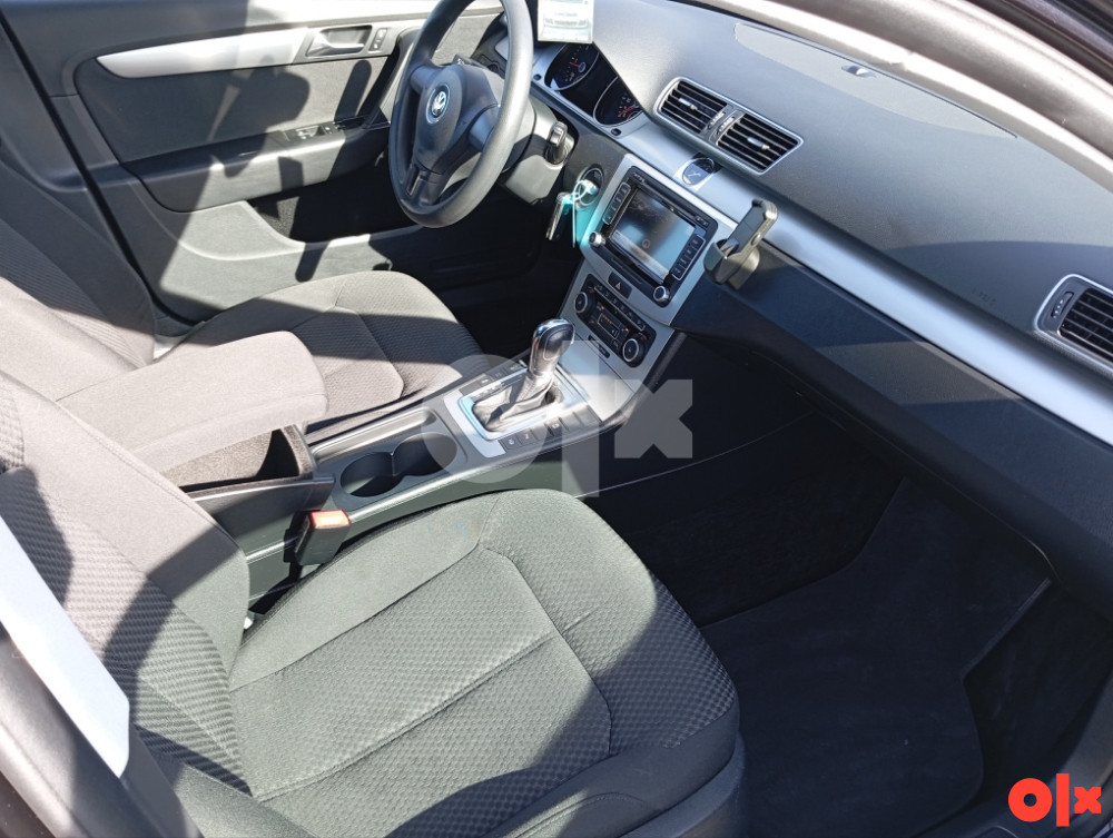Volkswagen Passat b7 2.0 tdi kar 2011 god DSG Comfortline
