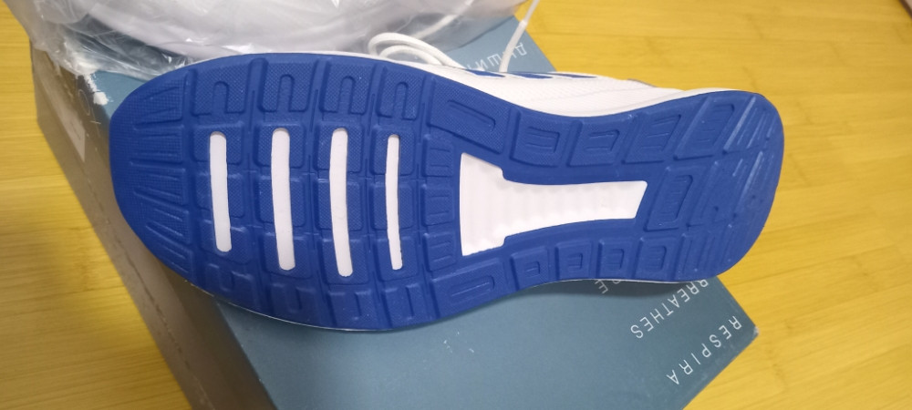 Adidas patike tene