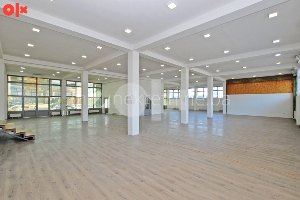 m2: Stup / Poslovni prostori od 30m2 do 2500m2
