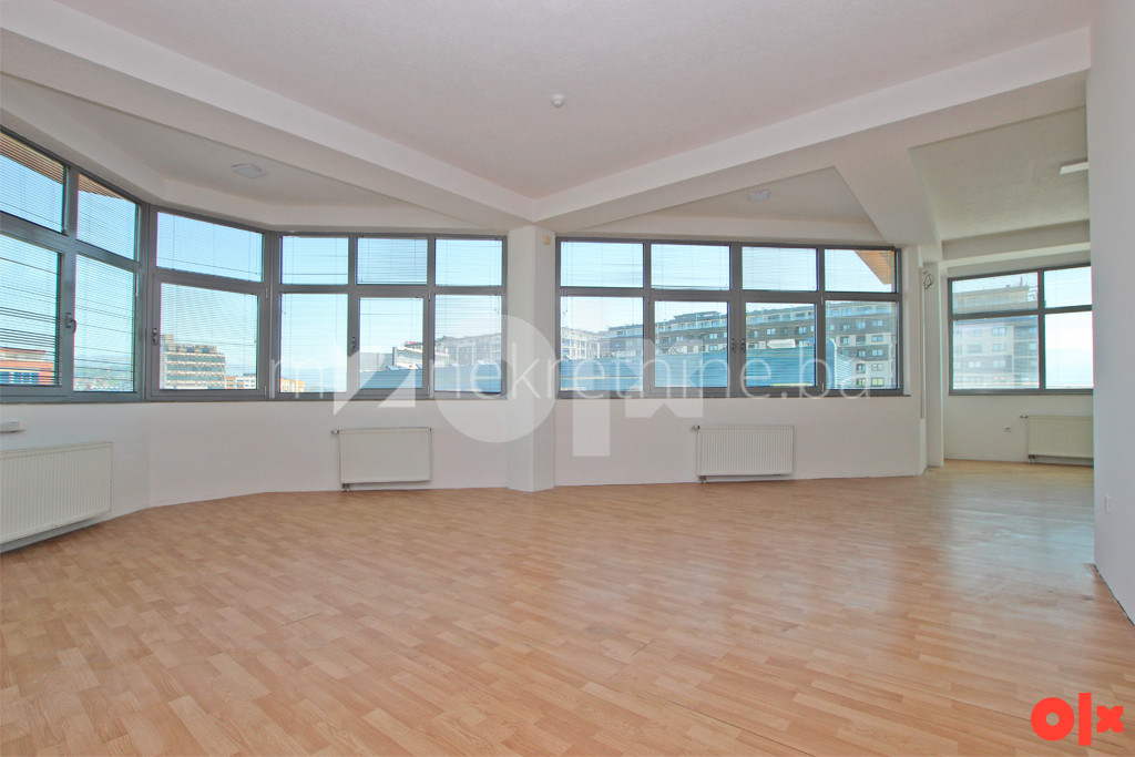 m2: Stup / Poslovni prostori od 30m2 do 2500m2 10
