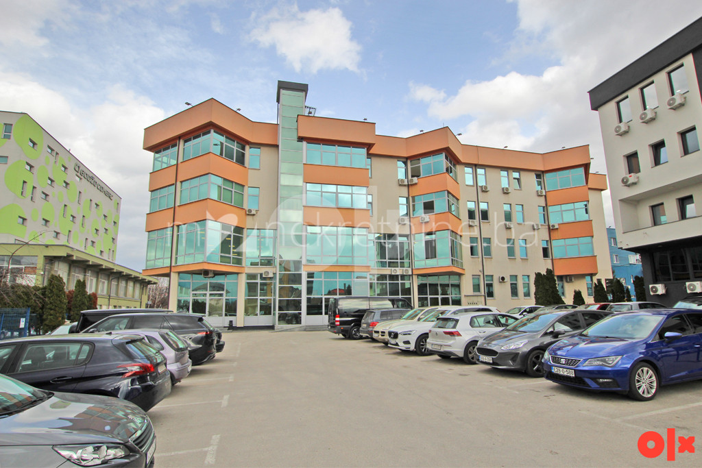 m2: Stup / Poslovni prostori od 30m2 do 2500m2 16