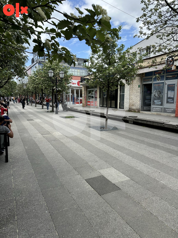 Luksuzni stan na dan Mala aleja, Ilidža SAMI Centar 22