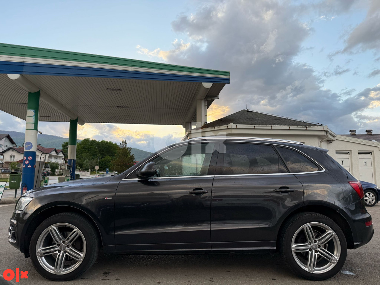 Audi q5 2010 2.0 125kw 3x S LINE