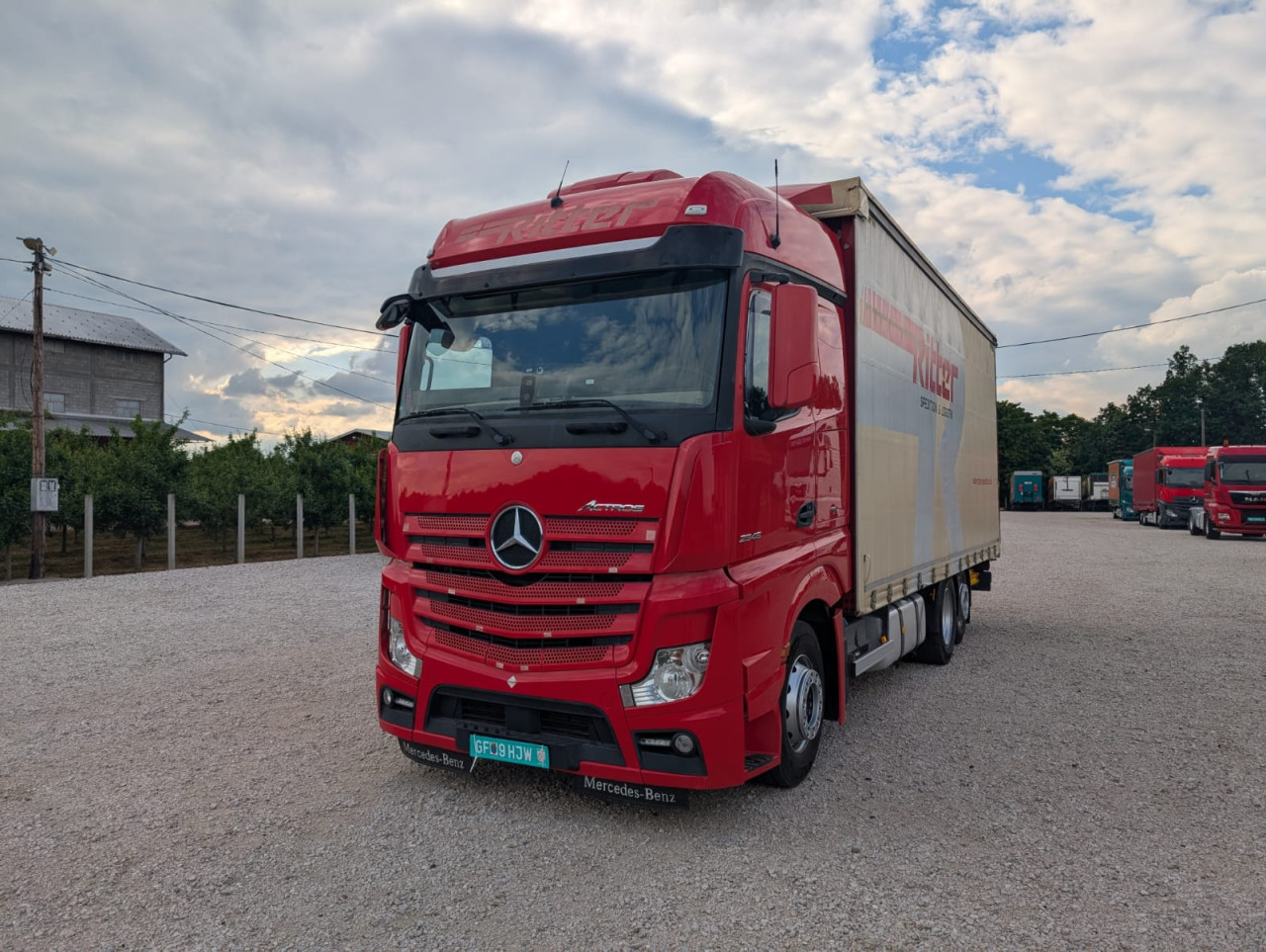 KAMION MERCEDES AKTROS 2545  BIGSPACE,PRATEĆA