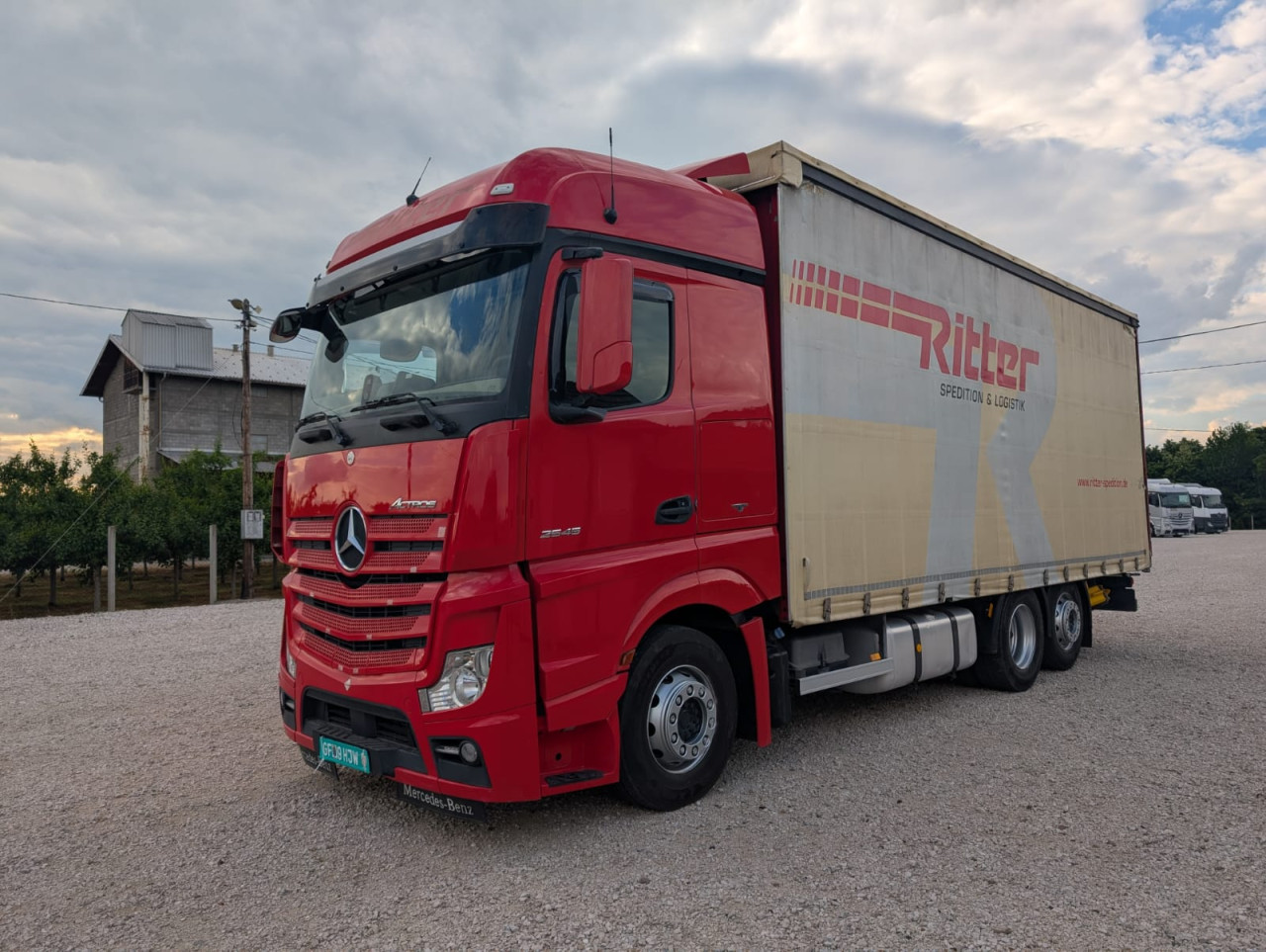 KAMION MERCEDES AKTROS 2545  BIGSPACE,PRATEĆA