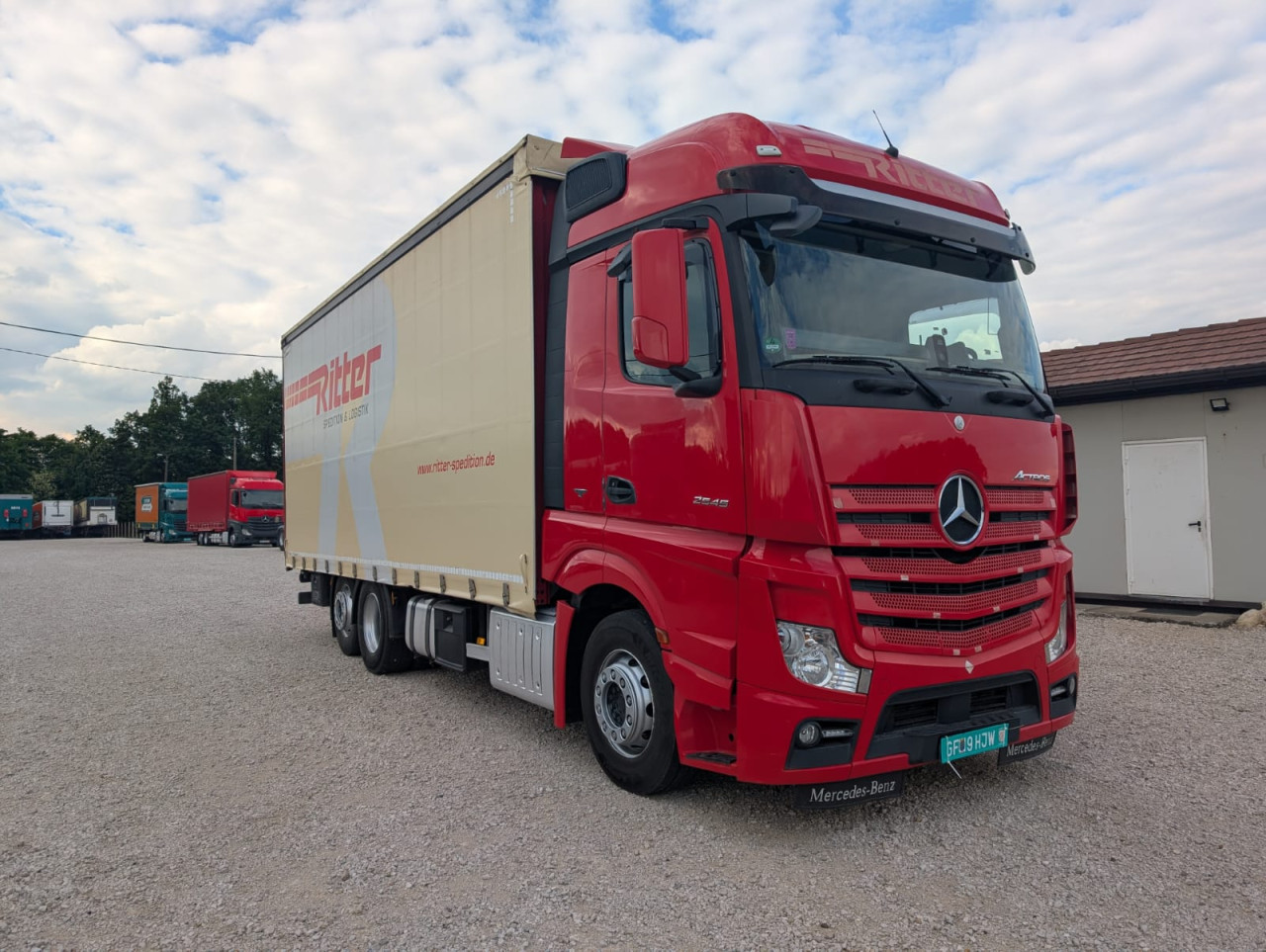 KAMION MERCEDES AKTROS 2545  BIGSPACE,PRATEĆA