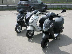 Novo - Peugeot Skuter Kisbee 49 ccm 50 - AKCIJA ( Vespa )