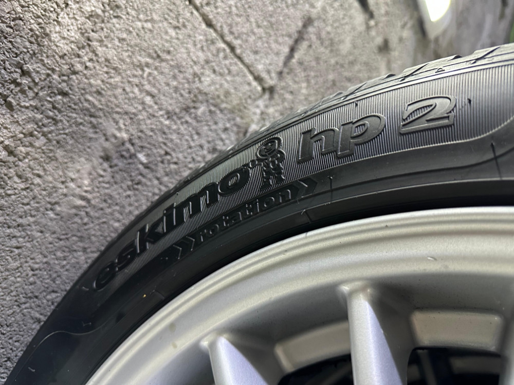 Gume Sava Eskimo HP2 215/55 17" kao nove