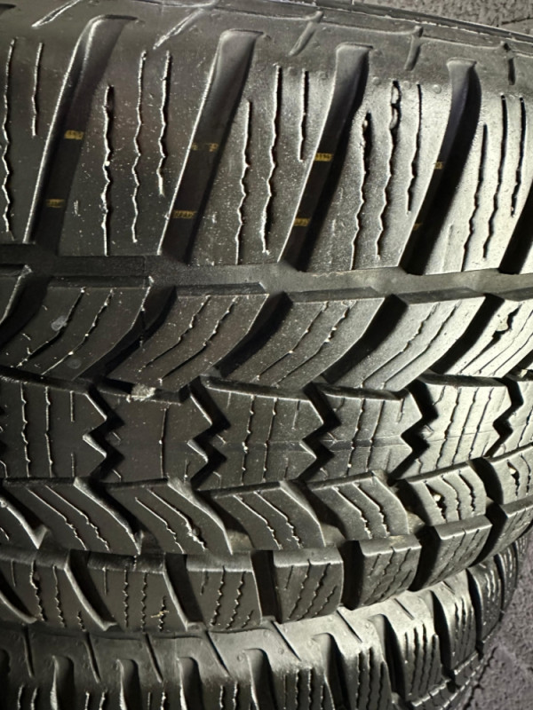 Gume Sava Eskimo HP2 215/55 17" kao nove