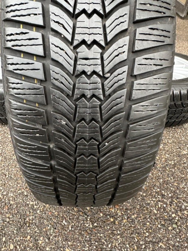 Gume Sava Eskimo HP2 215/55 17" kao nove