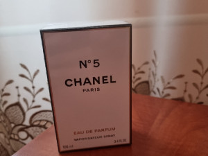 Chanel No 5 100 ml zenski parfem