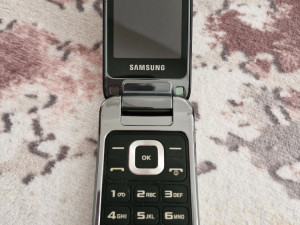 Samsung GT-C3590 TOP STANJE, KAO NOVO