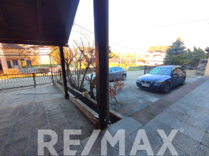 Dvije kuće 400m2 i plac 472m2,STARČEVICA photo 5
