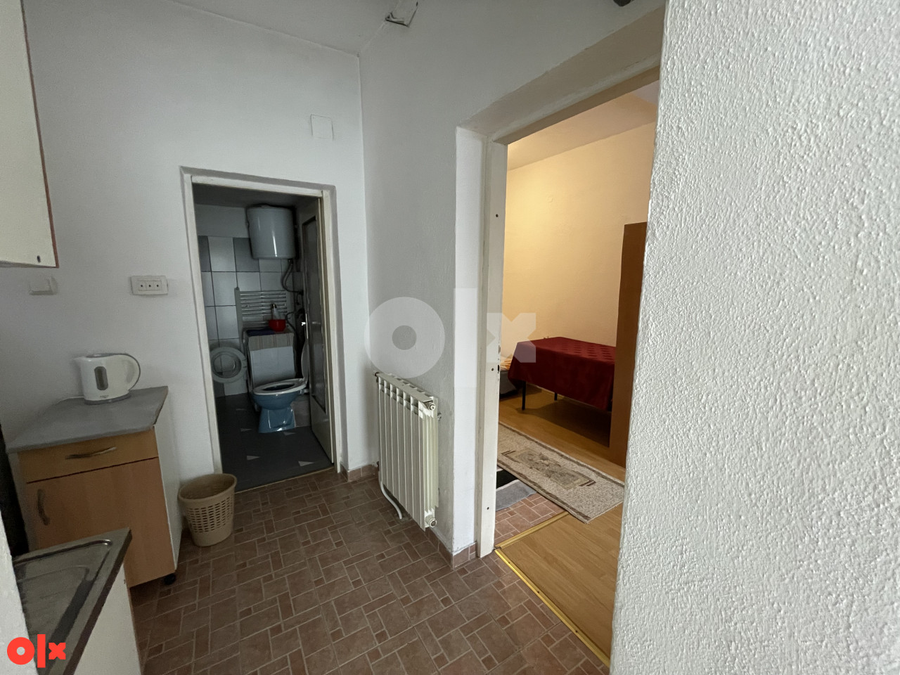 Izdaje se Garsonjera u Travnik Stan 6