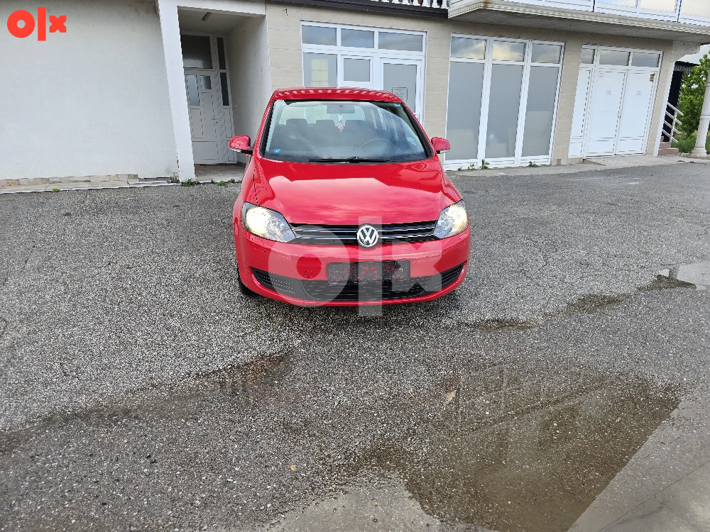 Volkswagen Golf 6 Plus extra stanje 2010 god Moze zamjena