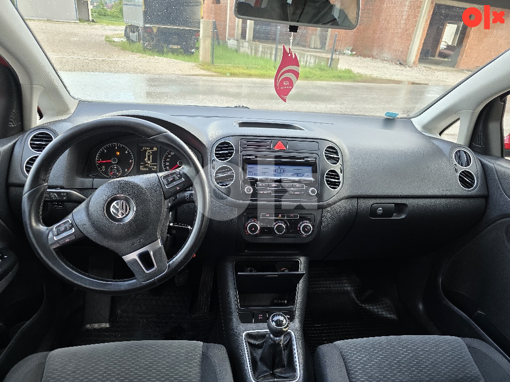 Volkswagen Golf 6 Plus extra stanje 2010 god Moze zamjena