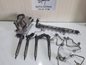 Pumpa dizne audi a4 b8 2.0tdi 03l130277 0445010507 03l130755