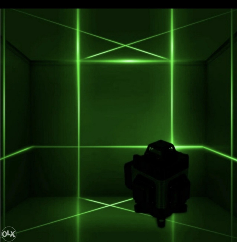 GRAĐEVINSKI LASER SAMONIVELIRAJUĆI NIVELIR 4D 16 LINIJA