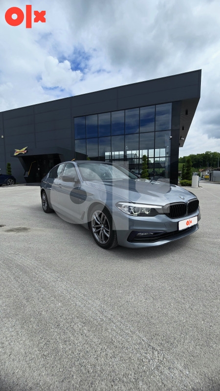 BMW 520d G30 Sport Line LED Navi Koža PDC 2018 godina 140kw B47