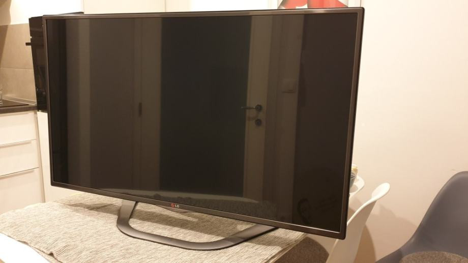 TV LG 42LA620s SMART