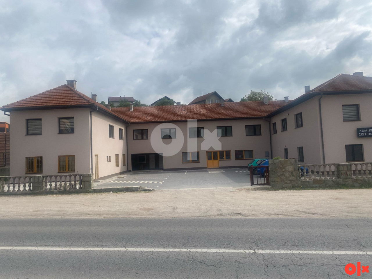 Poslovni prostor Vitez 450m2 2