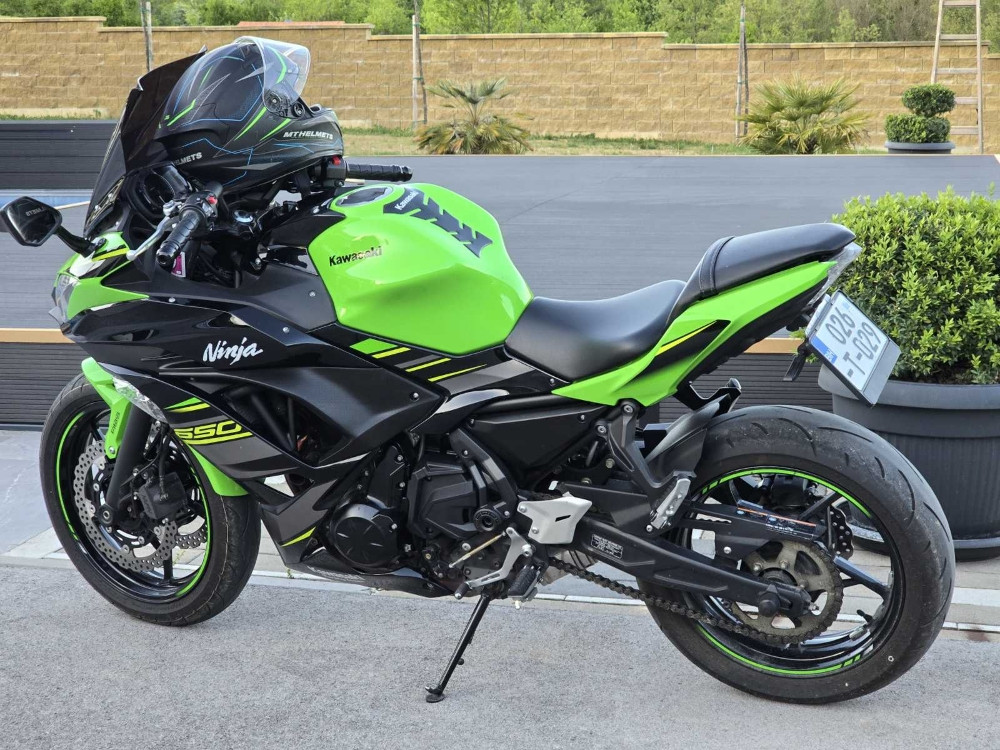 Motocikl Kawasaki Ninja 650, 2018.g.p.