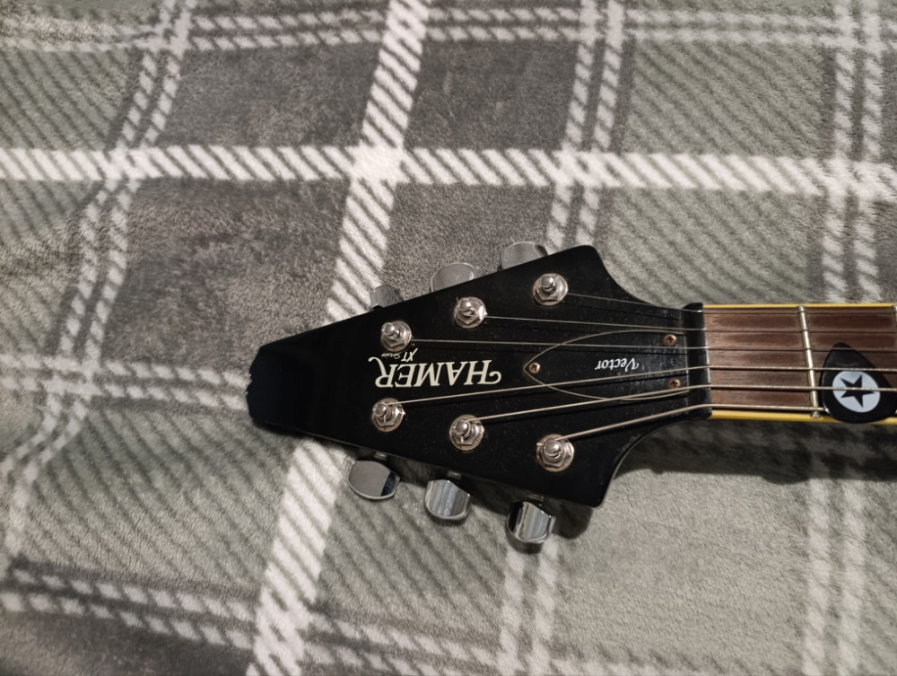 HAMER Vector XT električna gitara
