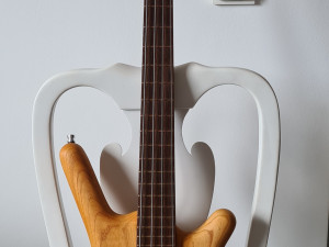 Warwick corvette bass gitara, nova