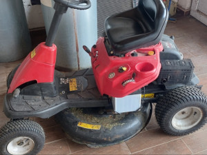 Traktor kosilica MTD. 420cc. 13,50konja