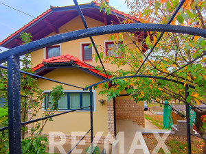 ODLIČNA RENOVIRANA KUĆA 162m2,KOTOR VAROŠ photo 4
