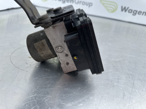 ABS pumpa Kia Ceed 2014 (fotografija 3)