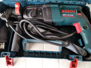 Bosch -800w-busi i stema-novo