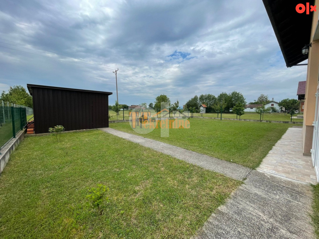 Stambeni objekat 168 m2 - Romanovci 20