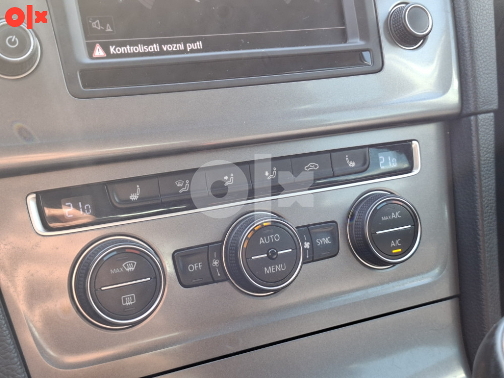 Volkswagen Golf 1.6 TDI 2015 LOUNGE OPREMA