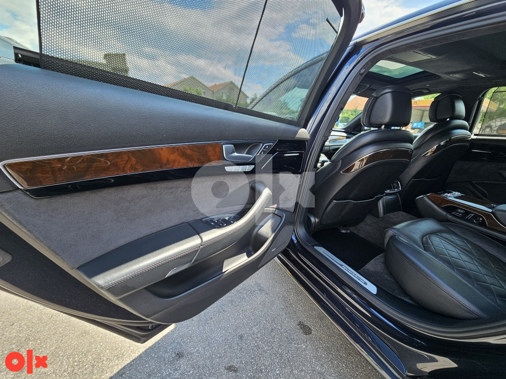 Audi A8 S8 4.0TFSI PANORAMA, MATRIX, HEAD UP, MASAZA, KAO NOV!!!