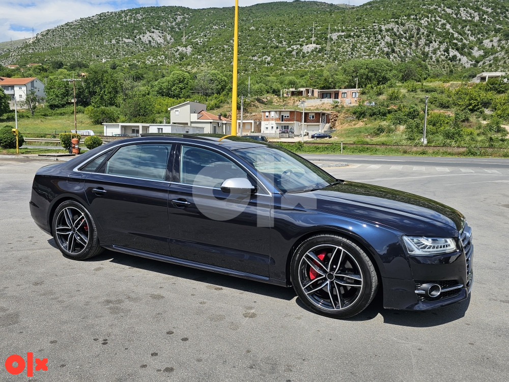 Audi A8 S8 4.0TFSI PANORAMA, MATRIX, HEAD UP, MASAZA, KAO NOV!!!
