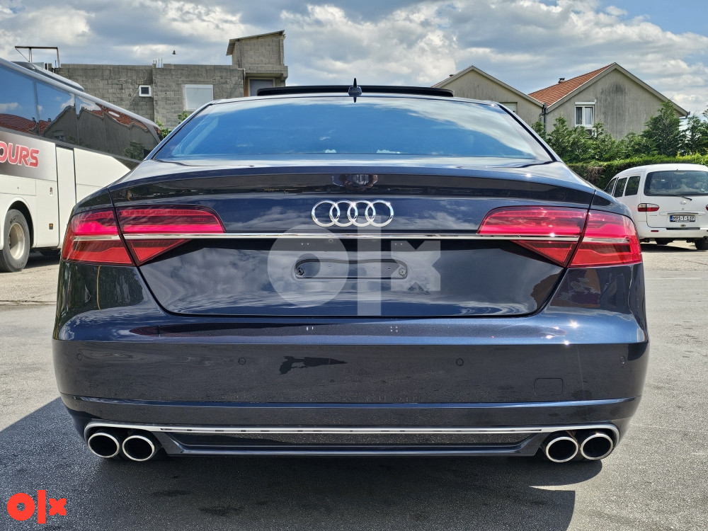 Audi A8 S8 4.0TFSI PANORAMA, MATRIX, HEAD UP, MASAZA, KAO NOV!!!