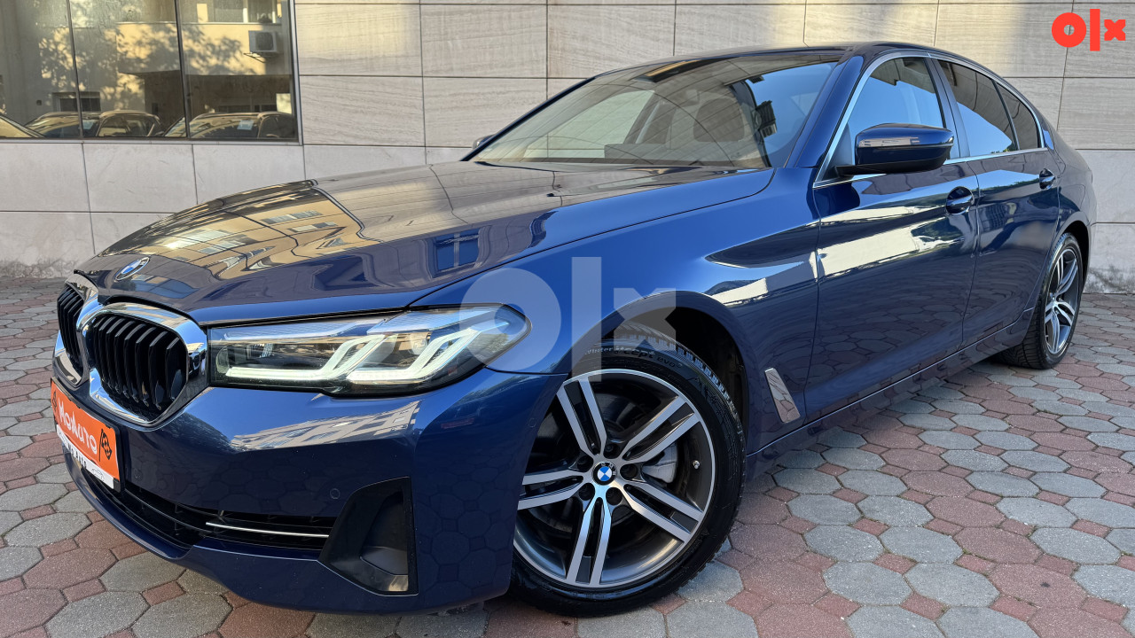 BMW G30 520 D 190ks "Sportpaket" Laser Virtual Kamera Ambient 21G