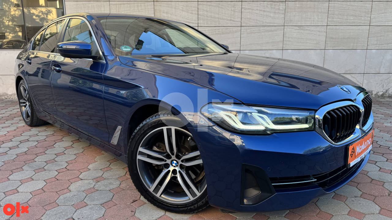 BMW G30 520 D 190ks "Sportpaket" Laser Virtual Kamera Ambient 21G