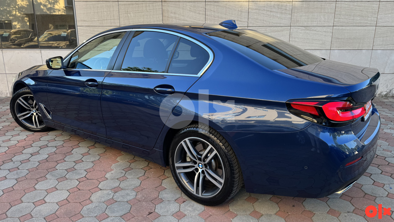 BMW G30 520 D 190ks "Sportpaket" Laser Virtual Kamera Ambient 21G